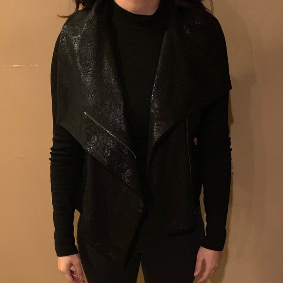 Vince Camuto Vest - Picture 1 of 2